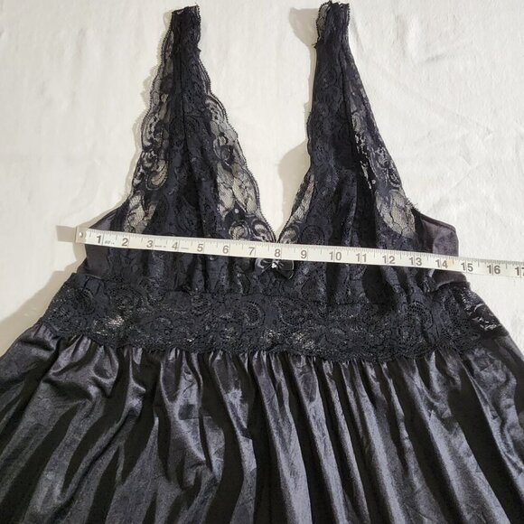 VTG Shadow Line Large Black Satin Nylon Lace Trim Slip Dress Nightwear Gothic - Picture 11 of 13